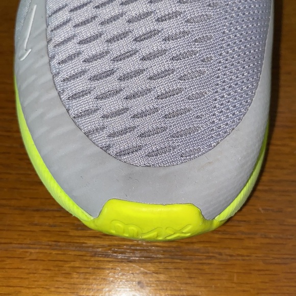 Nike 270s - Picture 6 of 9